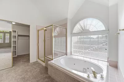 15606 Lago Villa Drive, Tomball, TX 77377 - Photo 19