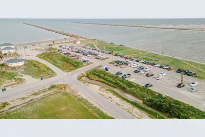 305 Jettyview Drive #A, Surfside Beach, TX 77541 - Photo 21