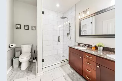 2216 Chenevert Street #4, Houston, TX 77003 - Photo 19