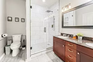 2216 Chenevert St, Houston, TX 77003 - Photo 19