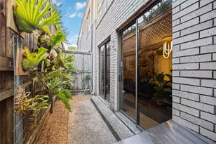 1425 Nantucket Dr, Houston, TX 77057 - Photo 9