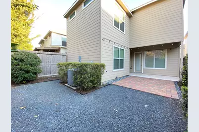 9510 Cedarpost Square Street, Houston, TX 77055 - Photo 35