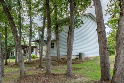 1213 Lakeland Loop, Hilltop Lakes, TX 77871 - Photo 21