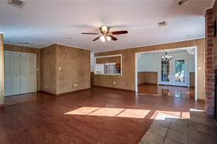 1213 Lakeland Loop, Hilltop Lakes, TX 77871 - Photo 9