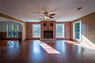 1213 Lakeland Loop, Hilltop Lakes, TX 77871 - Photo 9