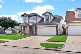 15014 Middle Oaks Blvd, Houston, TX 77082 - Photo 3