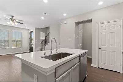 9511 Towne Lake Parkway, Cypress, TX 77433 - Photo 9