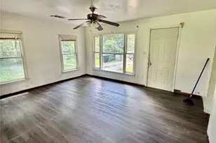 5603 Apgar St, Houston, TX 77032 - Photo 3
