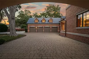 1802 Forest Gate Cir, Sugar Land, TX 77479 - Photo 5