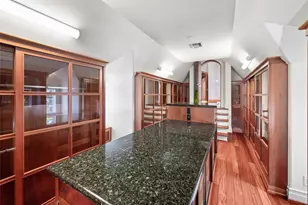 1802 Forest Gate Cir, Sugar Land, TX 77479 - Photo 31
