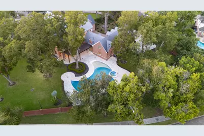 1802 Forest Gate Circle, Sugar Land, TX 77479 - Photo 43