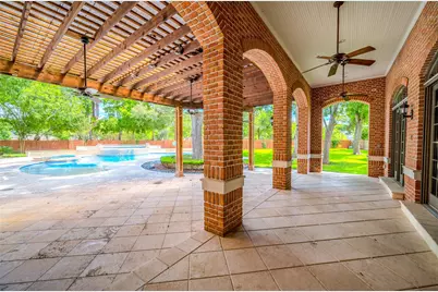 1802 Forest Gate Circle, Sugar Land, TX 77479 - Photo 45