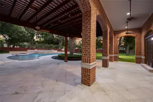1802 Forest Gate Cir, Sugar Land, TX 77479 - Photo 41
