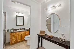 9214 Bronco Dr, Houston, TX 77055 - Photo 7