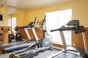 1370 Afton St, Houston, TX 77055 - Photo 9