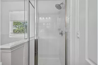 8126 Montague Manor Lane, Houston, TX 77072 - Photo 27