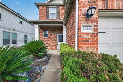 8126 Montague Manor Lane, Houston, TX 77072 - Photo 7