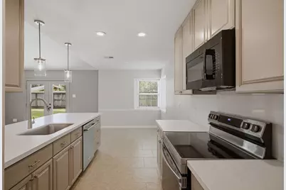 14035 Pinerock Lane, Houston, TX 77079 - Photo 17