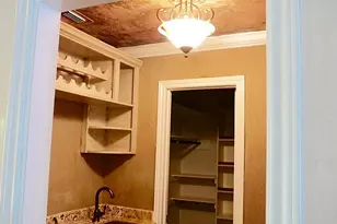 201 Vanderpool, Houston, TX 77024 - Photo 9