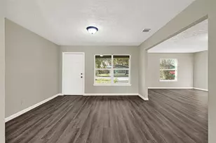 8771 Josie St, Houston, TX 77029 - Photo 7