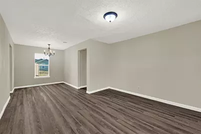 8771 Josie Street, Houston, TX 77029 - Photo 5