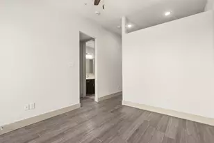 4509 Mt Vernon St, Houston, TX 77006 - Photo 9