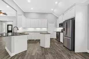 14815 Big Pne Ln, Baytown, TX 77523 - Photo 11