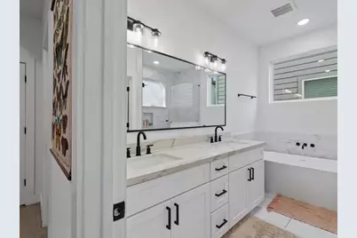 3026 Live Oak Street, Houston, TX 77004 - Photo 17