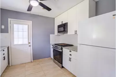 511 Guyer Street, Sugar Land, TX 77498 - Photo 9