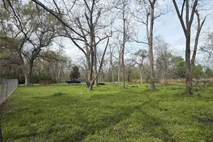 9608 Willow St, Houston, TX 77088 - Photo 1