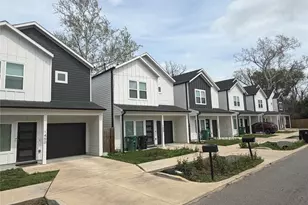 9608 Willow St, Houston, TX 77088 - Photo 9