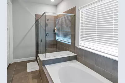 8919 Orchid Valley Way, Cypress, TX 77433 - Photo 17