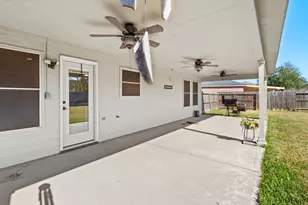 10507 Sutter Glen Ln, Houston, TX 77075 - Photo 19