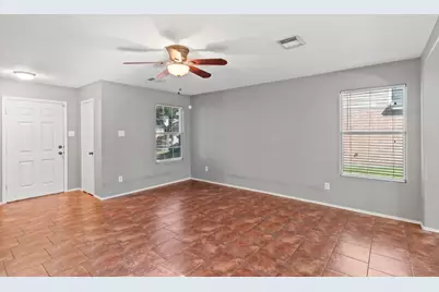10507 Sutter Glen Lane, Houston, TX 77075 - Photo 3