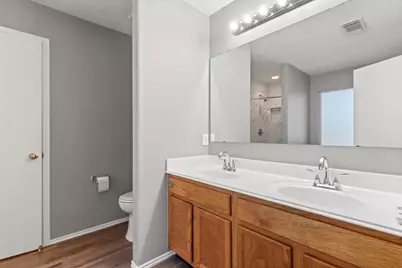 10507 Sutter Glen Lane, Houston, TX 77075 - Photo 13