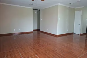 13651 Corrigan Dr, Houston, TX 77014 - Photo 11