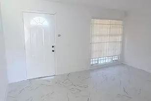 8710 Josie St, Houston, TX 77029 - Photo 3