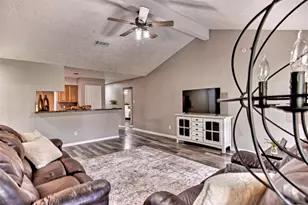 6218 Creekside Ln, League City, TX 77573 - Photo 7