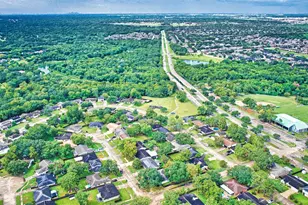 6218 Creekside Ln, League City, TX 77573 - Photo 17