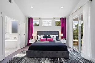 207 E 38th St, Houston, TX 77018 - Photo 17