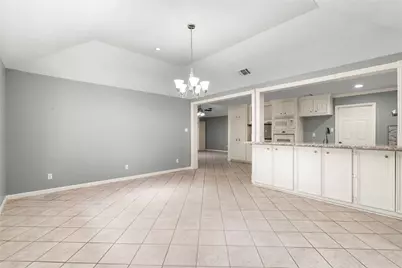 11310 Gladefield Drive, Houston, TX 77099 - Photo 15