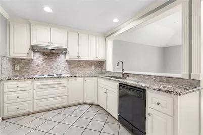 11310 Gladefield Drive, Houston, TX 77099 - Photo 11