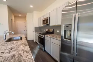 9115 Highland Northern Wy, Houston, TX 77088 - Photo 7