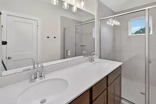 9115 Highland Northern Wy, Houston, TX 77088 - Photo 23