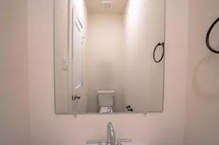 9115 Highland Northern Wy, Houston, TX 77088 - Photo 15