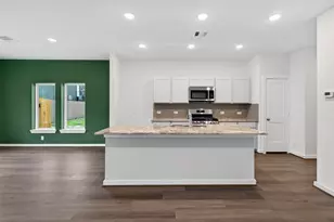 9115 Highland Northern Wy, Houston, TX 77088 - Photo 11