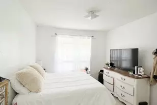 3900 Woodchase Dr, Houston, TX 77042 - Photo 5