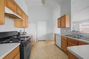 21110 Brushy Canyon Dr, Houston, TX 77073 - Photo 5