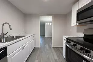 7012 Jetty Ln, Houston, TX 77072 - Photo 7