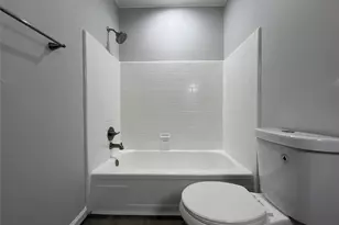 7012 Jetty Ln, Houston, TX 77072 - Photo 17